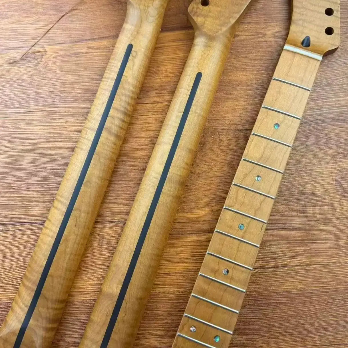 Right Hand Reverse Headstock Guitar Neck, Roasted Flame Maple Neck & Maple Fingerboard, 25.5" Scale Length for Tele Guitar